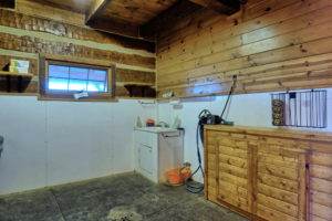 barn utility, cleaning station