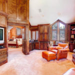 sunrise-ranch-master-suite1