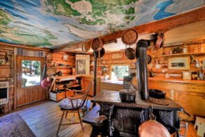 old style kitchen