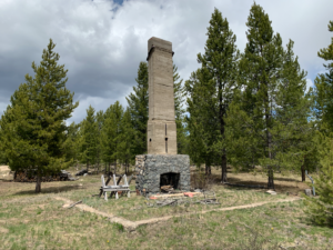 firplace and chimney, outside!