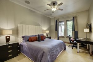 left guest room suite