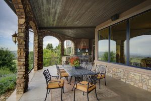 outdoor deck and dining
