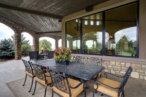 outdoor dining area