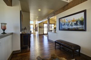 entry towards dining