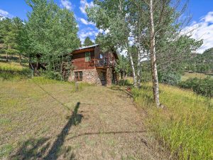exterior corner of the cabin
