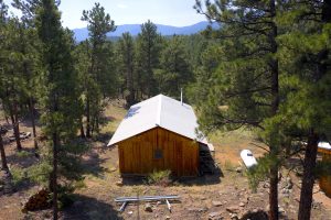 campers cabin exterior end
